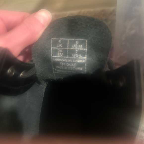 Dr Martens 101 Quad Smooth Leather Platform Ankle Boots in black US size 7 EU 38 - Picture 7 of 7